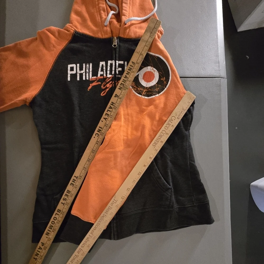 Philadelphia Flyers Hockey Zip Up Hooded Sweatshirt Size Medium